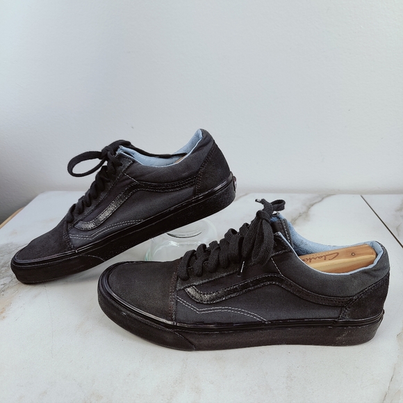 Vans Men's Old Skool Low All Black Canvas Sneakers Skate Tennis Shoes, 11 - Picture 2 of 16